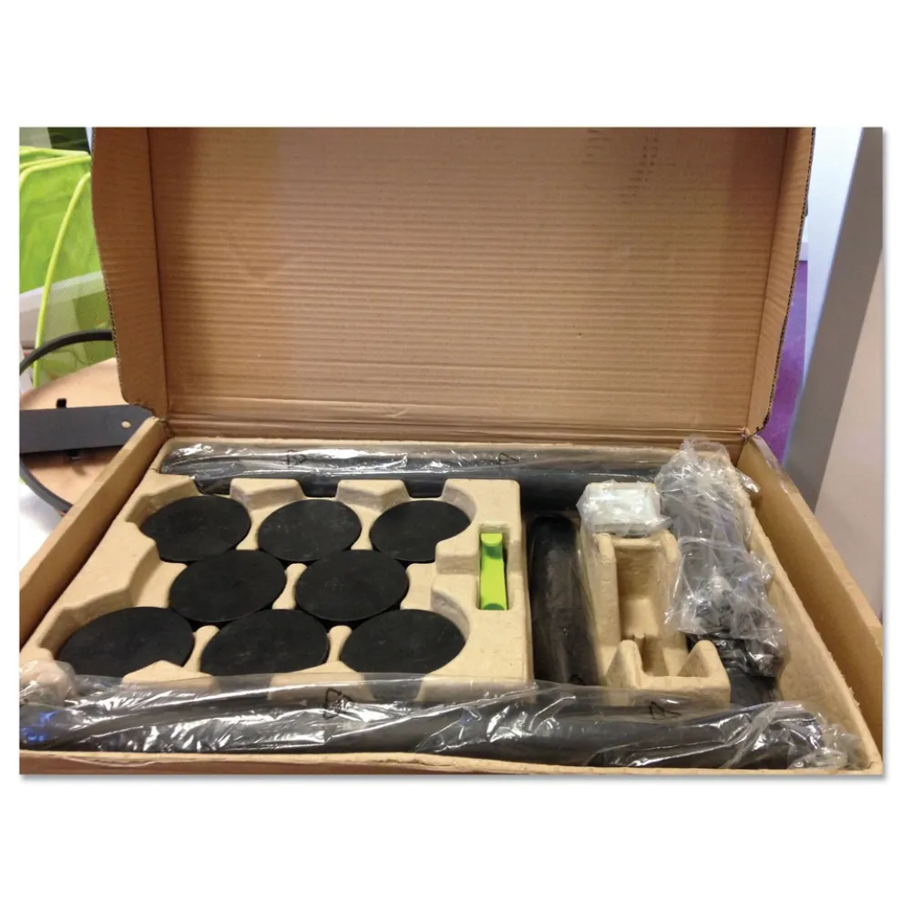 Alba 15w x 15d x 69.3h Stan3 8-Knob Steel Coat Rack - Black