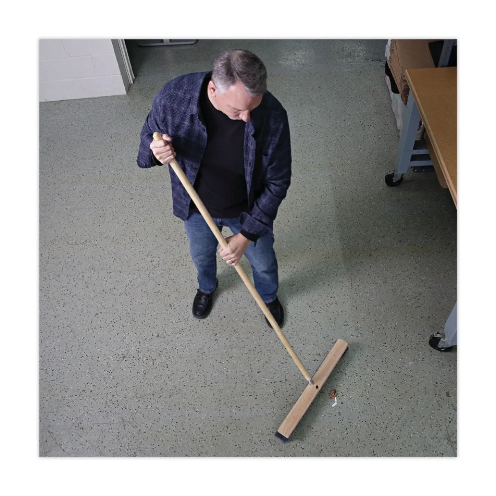 Boardwalk 1.13 in. Diameter x 60 in. Handle Length Metal Tip Threaded Hardwood Broom Handle - Natural