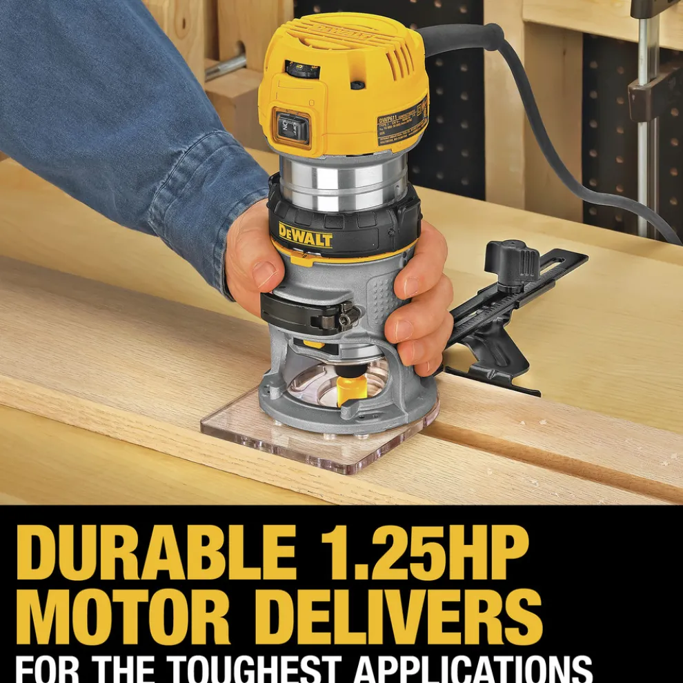 Dewalt 110V 7 Amp 1-1/4 HP Variable Speed Max Torque Corded Compact Router