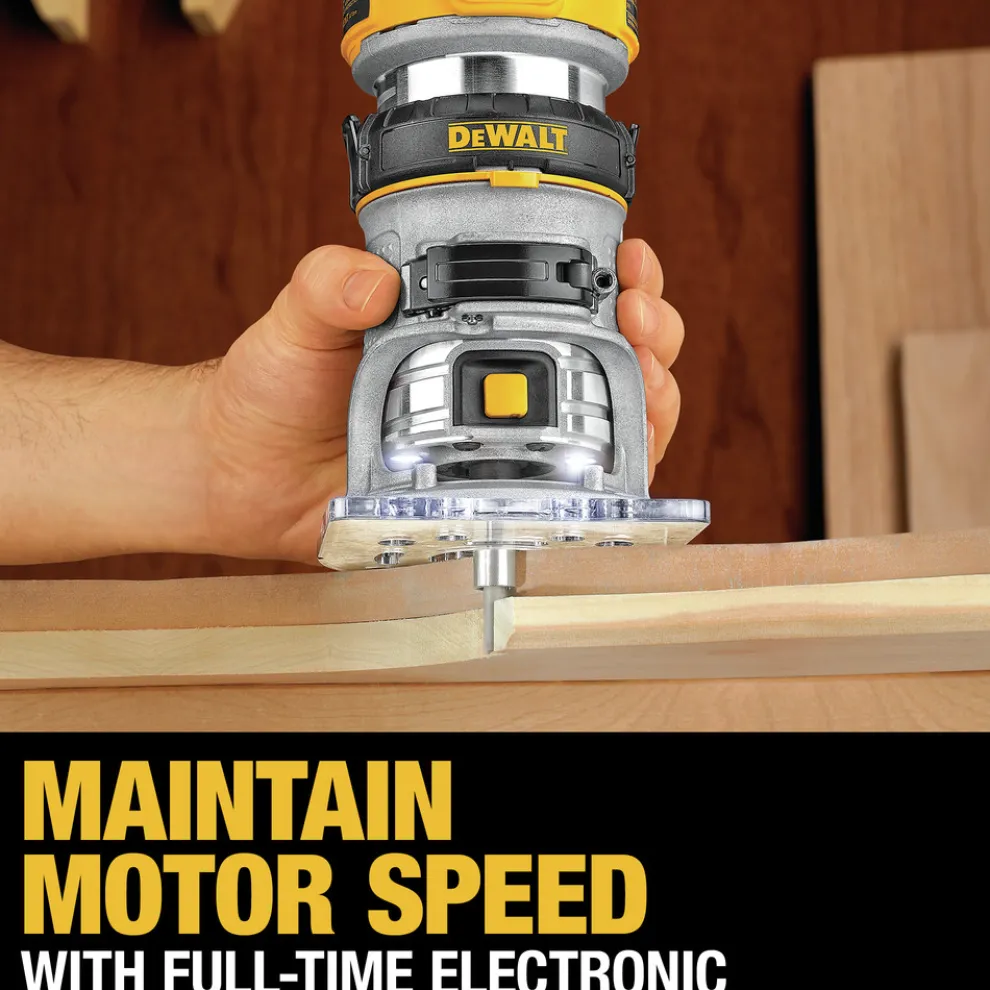 Dewalt 110V 7 Amp 1-1/4 HP Variable Speed Max Torque Corded Compact Router