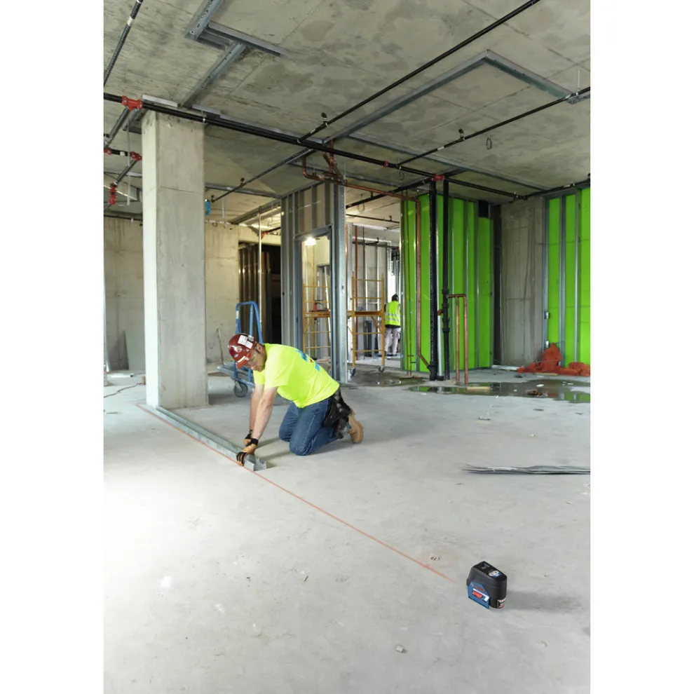 Factory Reconditioned Bosch 12V MAX Lithium-Ion 100 ft. Cordless Cross-Line Laser with Plumb Points Kit (2 Ah)