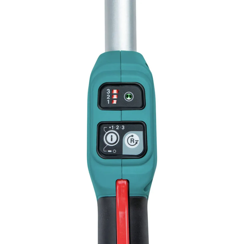 Makita 18V LXT Brushless Lithium-Ion 24 in. Cordless Pole Hedge Trimmer Kit (5 Ah)