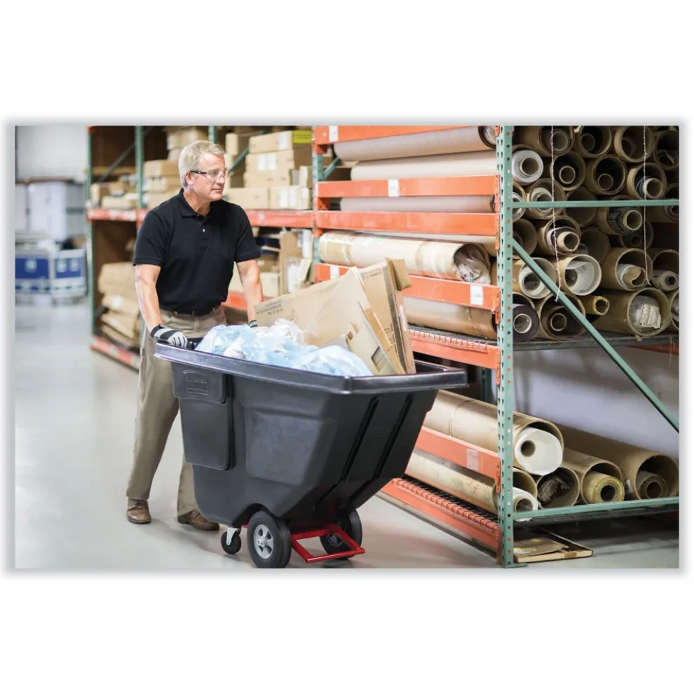 Rubbermaid Commercial 202 gal. 450 lbs. Capacity Plastic Rotomolded Tilt Truck - Black