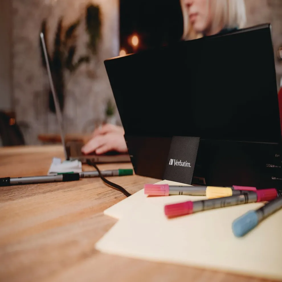 Verbatim 15.6 in. Widescreen 1920 Pixels x 1080 Pixels IPS Panel Portable Touchscreen Monitor