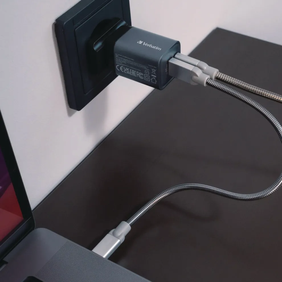Verbatim 35 Watts 2-Port GaN Wall Charger - Black/Gray